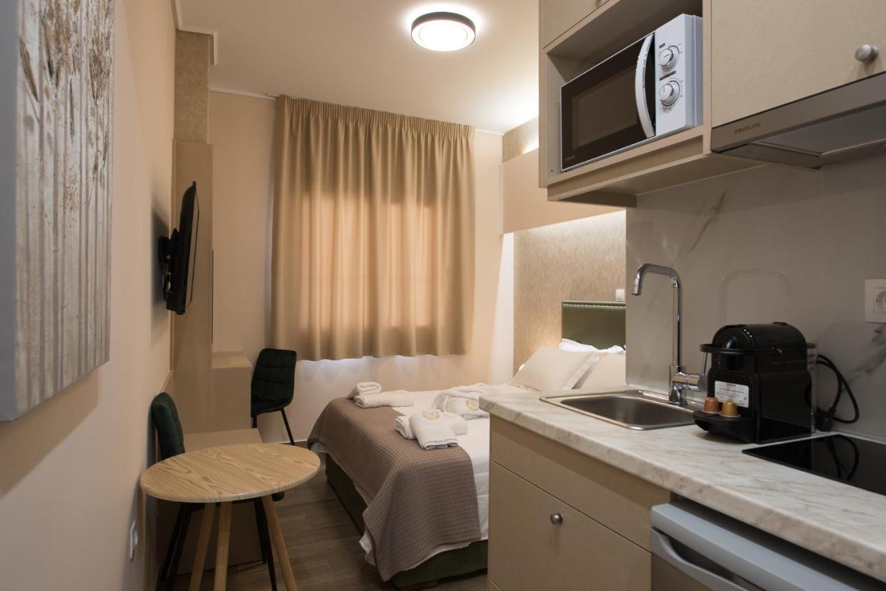 Rob Venture Suites At The Central Of Athens City Экстерьер фото