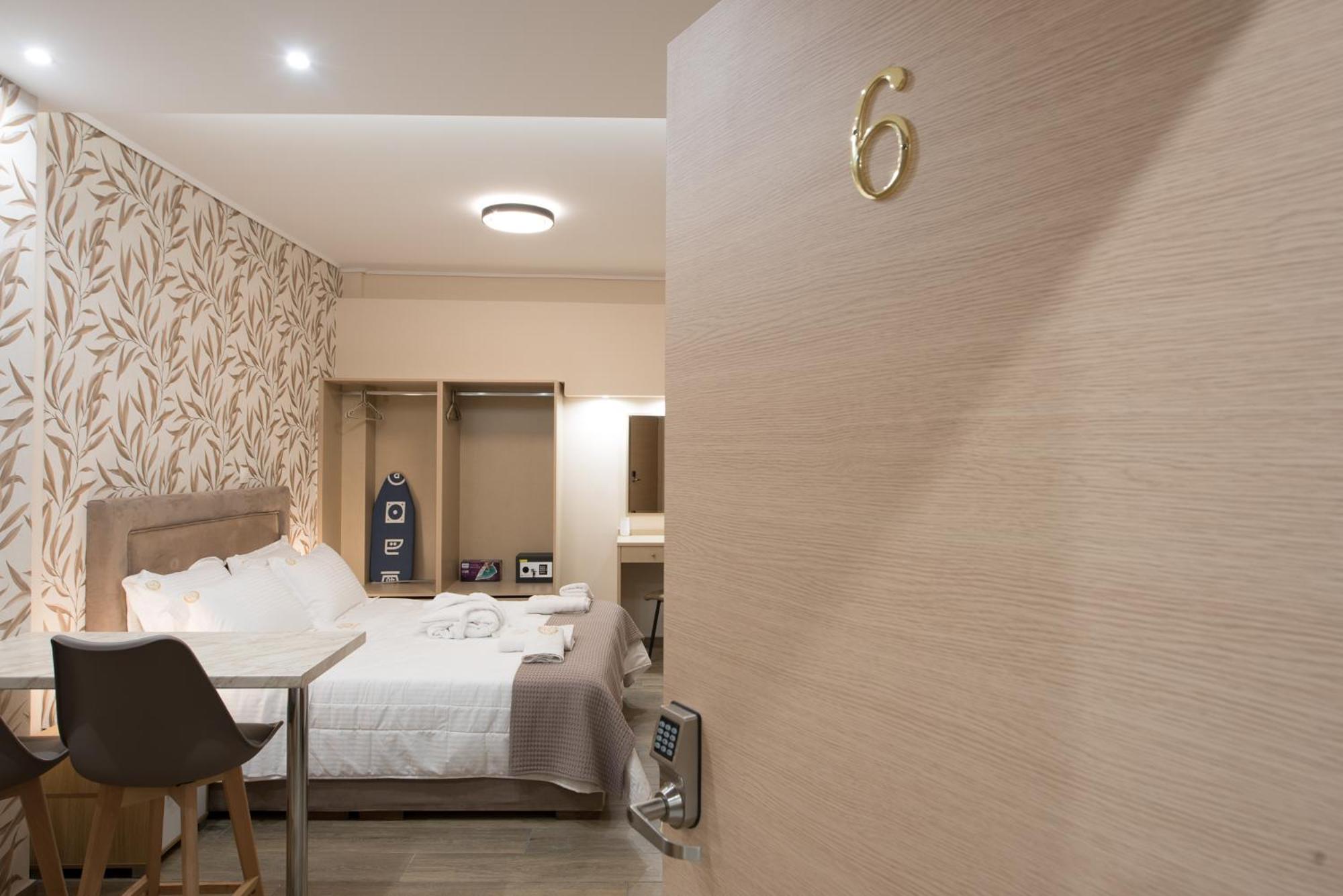 Rob Venture Suites At The Central Of Athens City Экстерьер фото